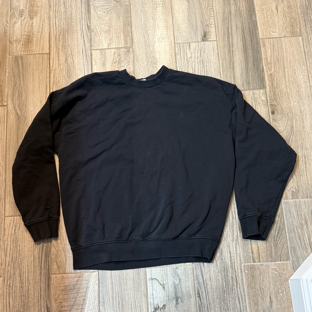 Gymshark Black Woman’s SweatShirt Size Large - Picture 2 of 13